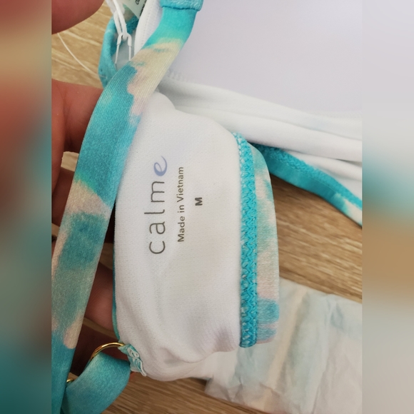 Johnny Was Calme Adjustable Bikini Top and Hipster Bottom Set Medium - Picture 14 of 16